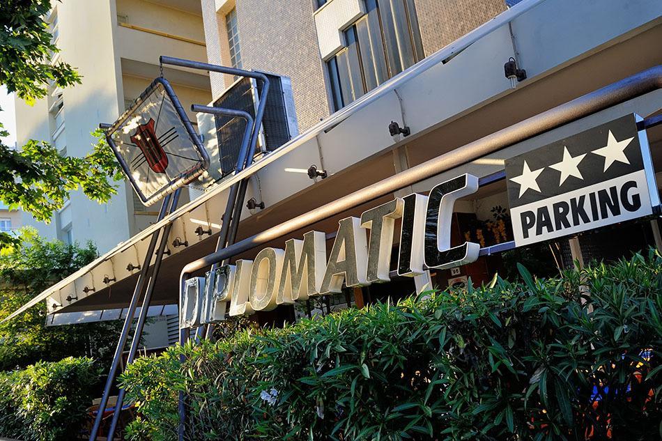 Hotel Diplomatic Ριτσόνε Εξωτερικό φωτογραφία