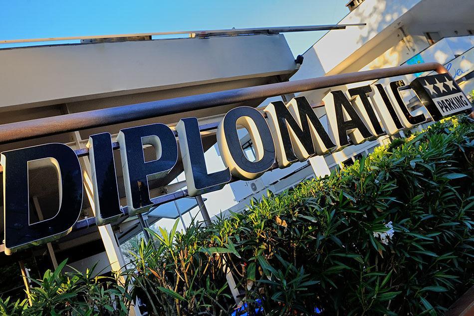 Hotel Diplomatic Ριτσόνε Εξωτερικό φωτογραφία